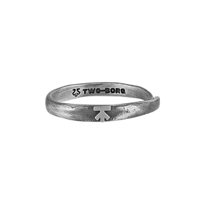 MISFIT RING oksitli 925 ayar gümüş ayarlanabilir açık uçlu yüzük ürün görünümü